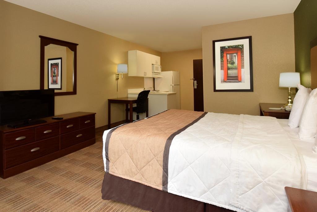 Extended Stay America Suites - Seattle - Northgate ภายนอก รูปภาพ