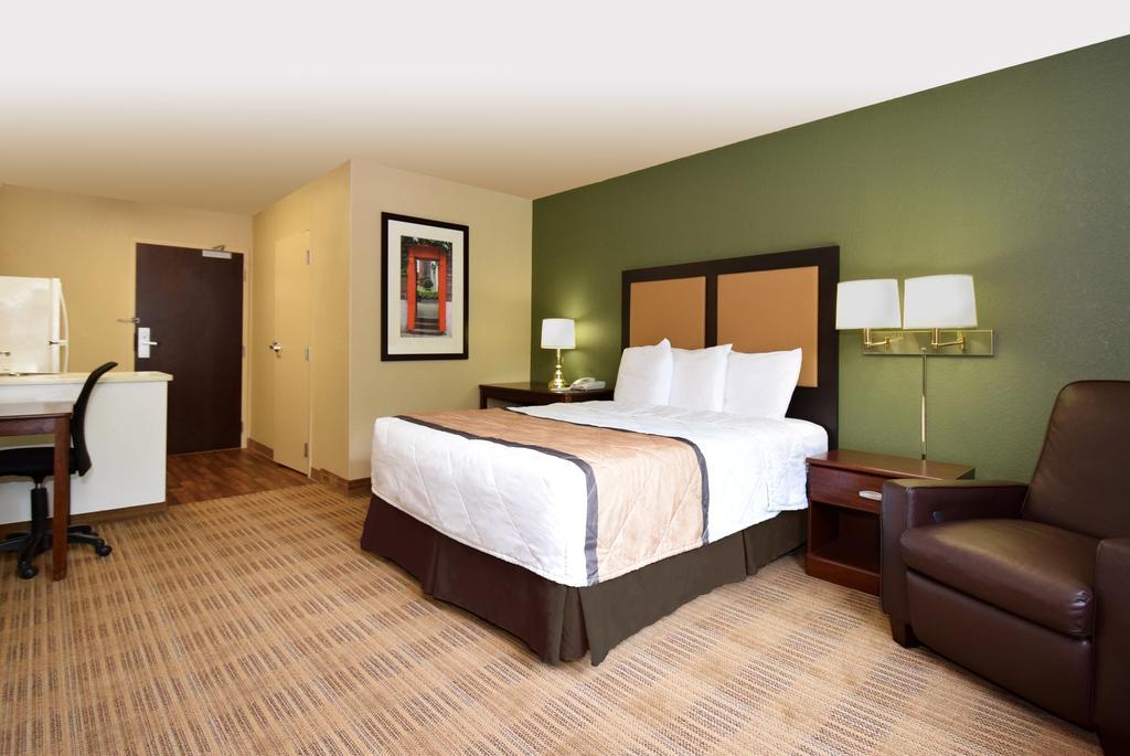 Extended Stay America Suites - Seattle - Northgate ภายนอก รูปภาพ