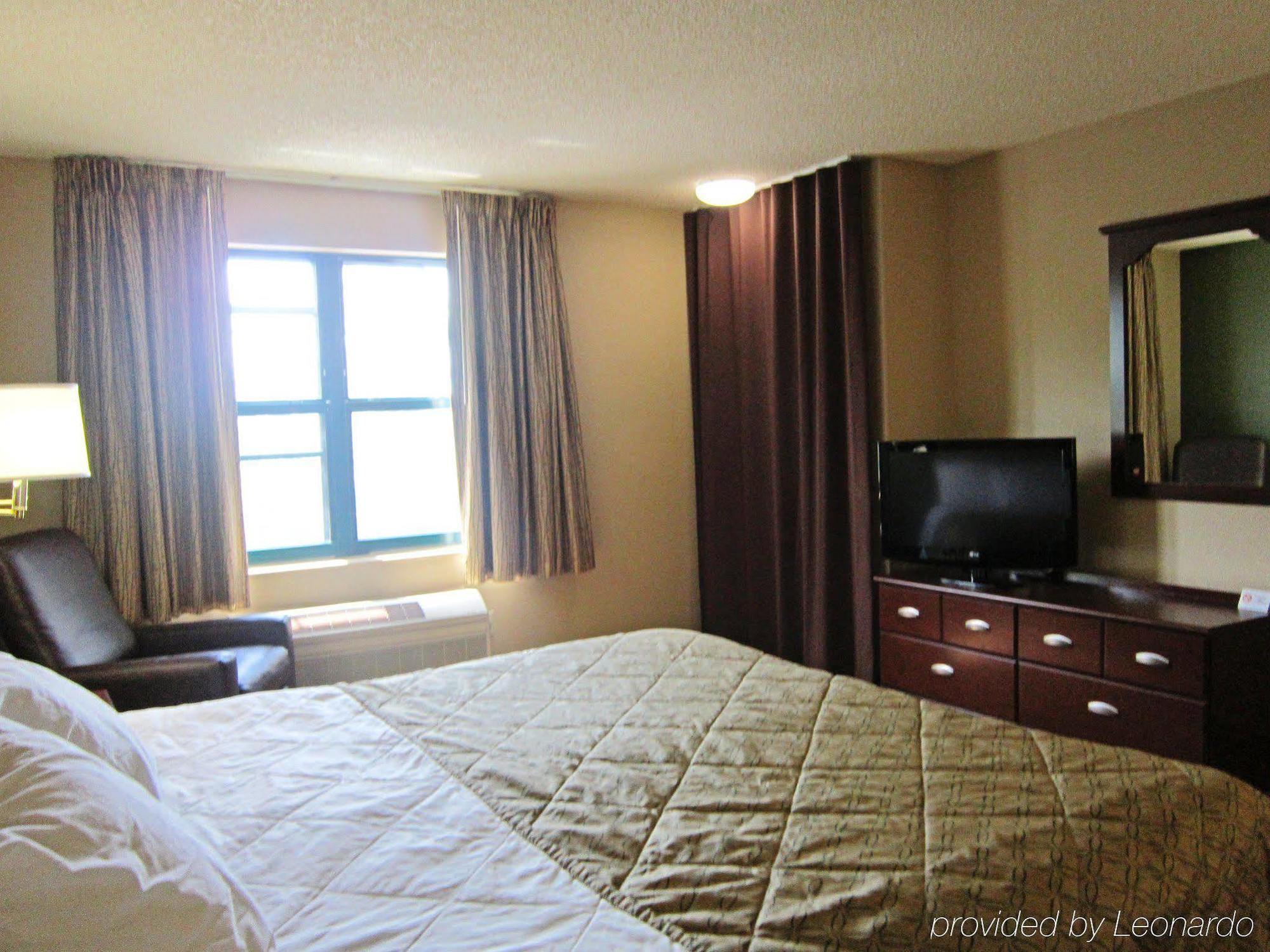 Extended Stay America Suites - Seattle - Northgate ภายนอก รูปภาพ